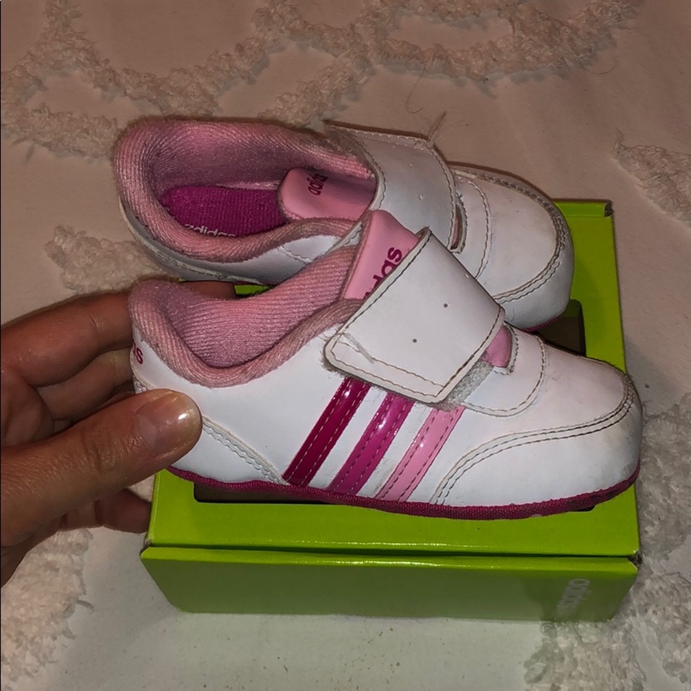 Adidas crib shoes pink/white size 5